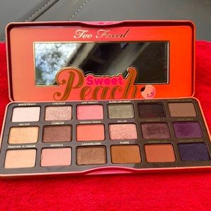 Too Faced Cosmetic Sweet Peach